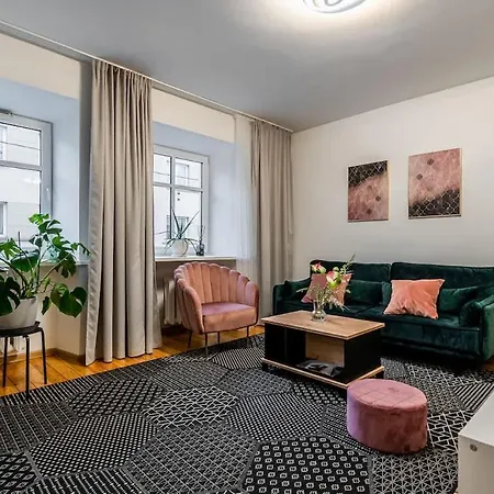 Domillion 1bdr Traku Str Apt&free Parking Tr135 Апартаменты *